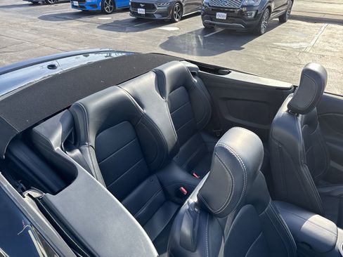 Used 2024 Ford Mustang Premium image 22