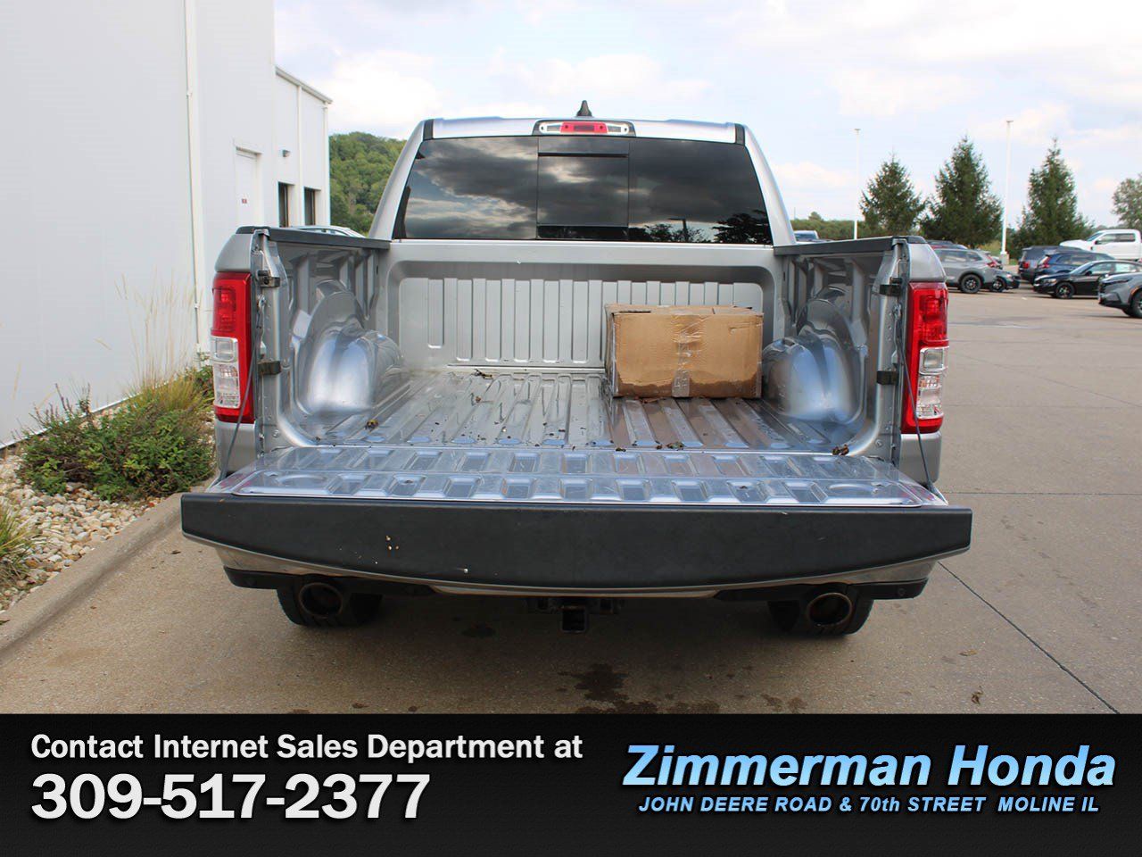 Used 2019 RAM 1500 Big Horn AWD/4WD image 5