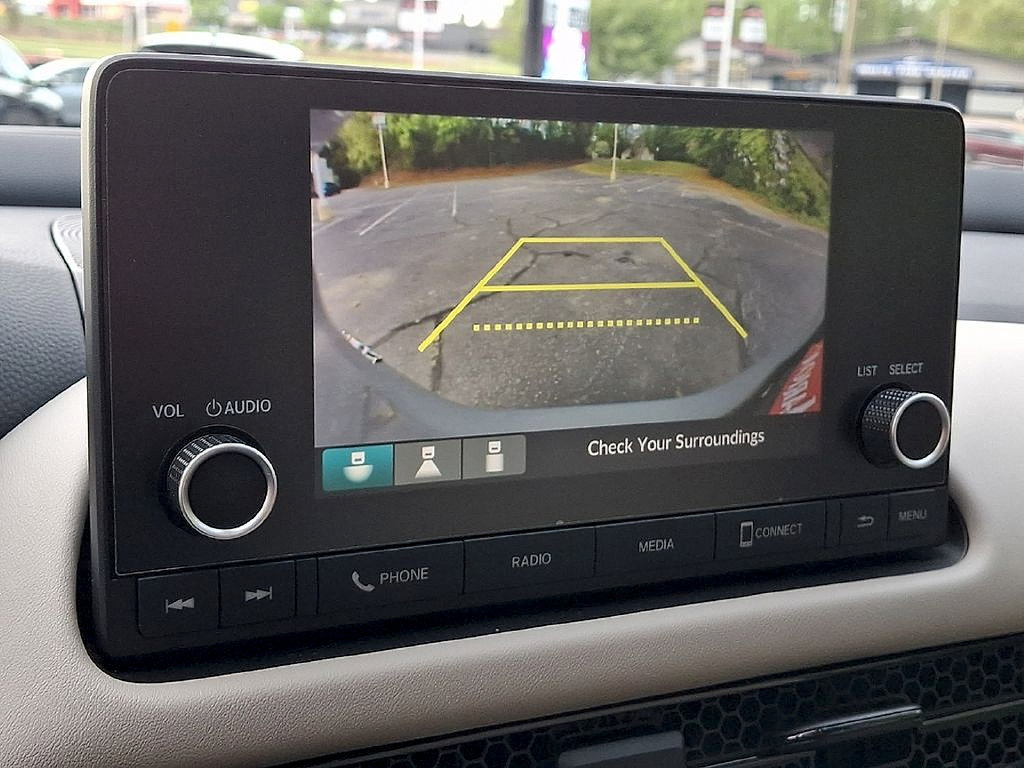 Used 2025 Honda HR-V LX image 18