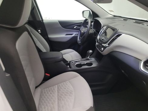 Used 2019 Chevrolet Equinox LT FWD image 21