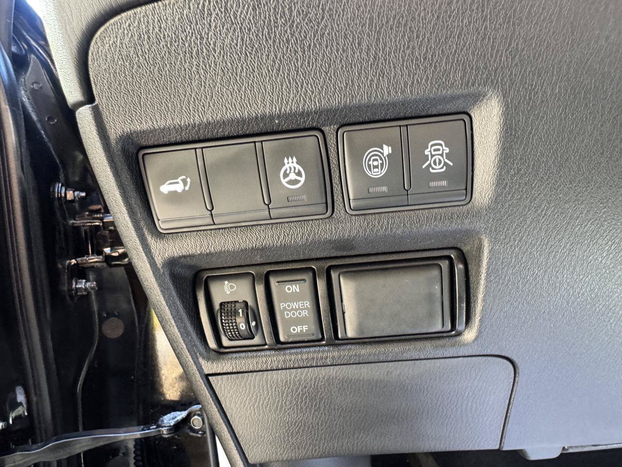Used 2019 Nissan Armada Platinum AWD/4WD image 31