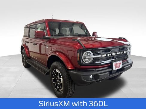 New 2026 Ford Bronco Outer Banks image 9