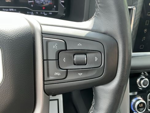 Used 2023 GMC Yukon Denali w/ Denali Reserve Package AWD/4WD image 19