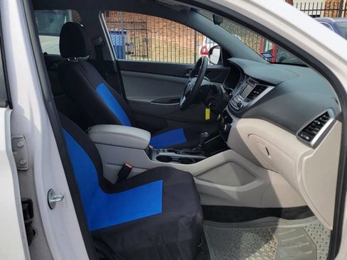 Used 2016 Hyundai Tucson SE w/ Option Group 02 image 23