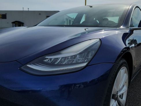 Used 2018 Tesla Model 3 Long Range AWD/4WD image 31