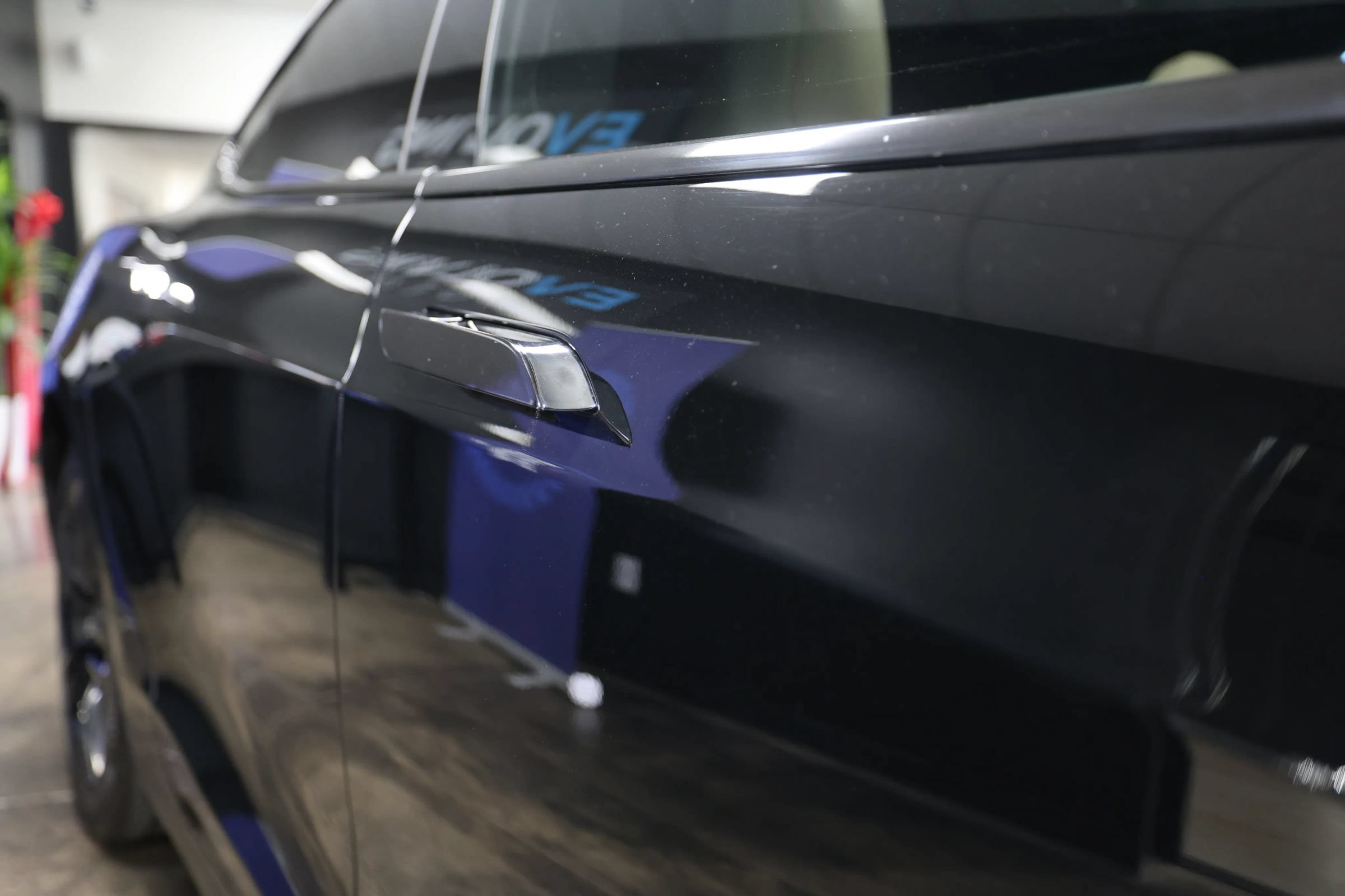 Used 2015 Tesla Model S 85 RWD image 15