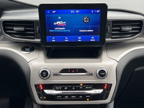 Used 2023 Ford Explorer XLT w/ Equipment Group 202A image 20