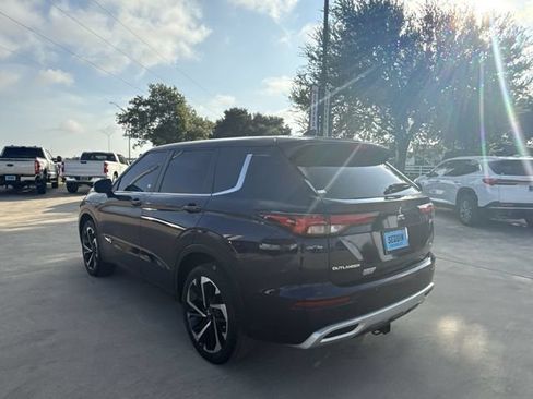 Used 2024 Mitsubishi Outlander SE FWD image 36