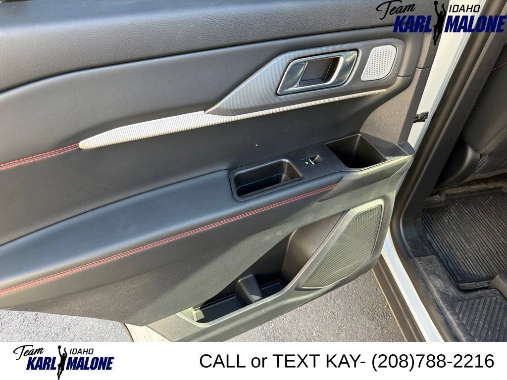 Used 2026 Ford Explorer ST w/ Sun And Sound Package AWD/4WD image 14