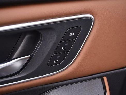 New 2026 Nissan Rogue Platinum w/ Platinum Premium Package image 10