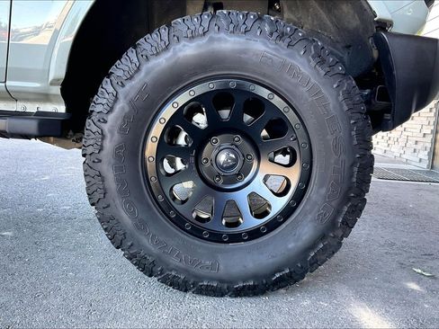 Used 2023 Ford Bronco Outer Banks AWD/4WD image 24