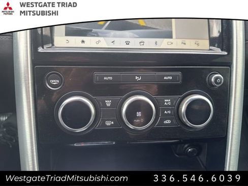 Used 2019 Land Rover Discovery HSE AWD/4WD image 20