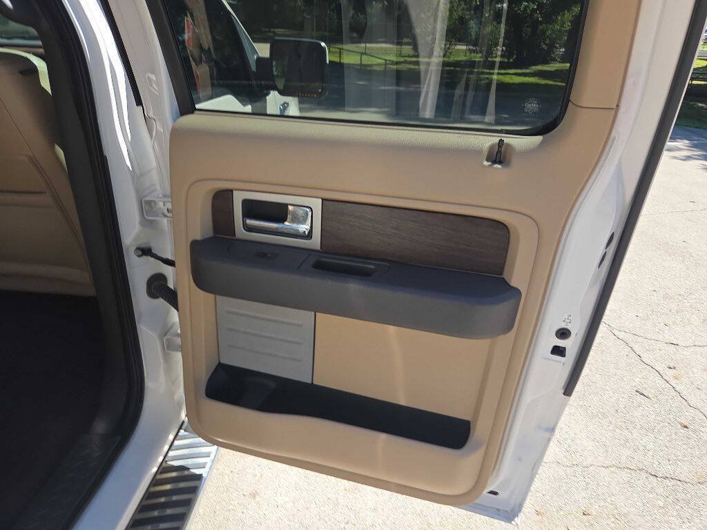 Used 2013 Ford F150 Lariat w/ Luxury Equipment Group RWD image 31