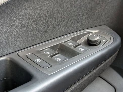 New 2026 Volkswagen Taos S FWD image 25