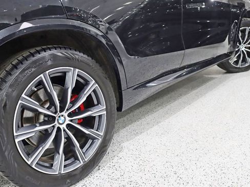 Used 2024 BMW X5 xDrive40i w/ M Sport Package image 12