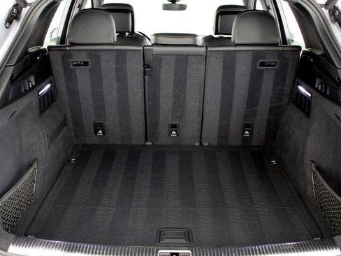 Used 2020 Audi SQ5 Premium Plus w/ Premium Plus Package image 71