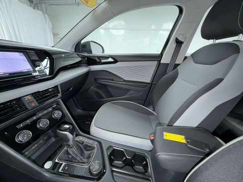 Used 2024 Volkswagen Taos S AWD/4WD image 6