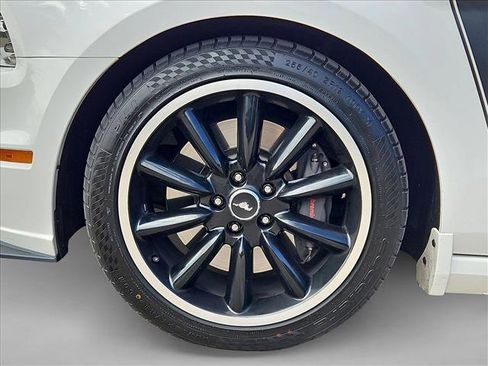 Used 2013 Ford Mustang Boss 302 w/ Boss 302 Accessory Pkg image 21