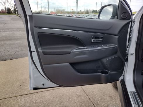 New 2026 Mitsubishi Outlander Sport LE AWD/4WD image 26