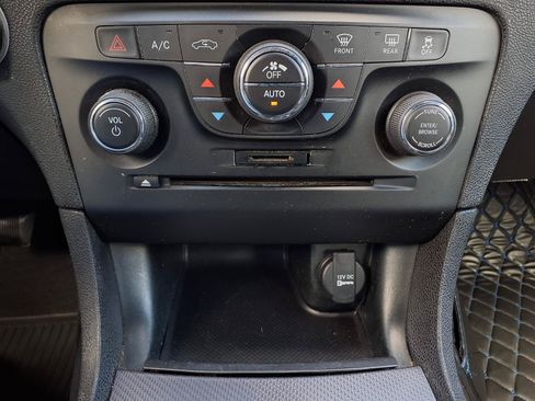 Used 2014 Dodge Charger SXT Plus AWD/4WD image 22