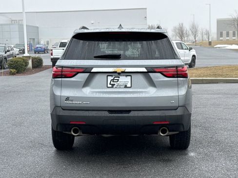 Used 2023 Chevrolet Traverse LT image 25