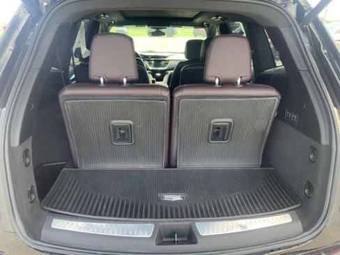 Used 2021 Cadillac XT6 Premium Luxury AWD/4WD image 11