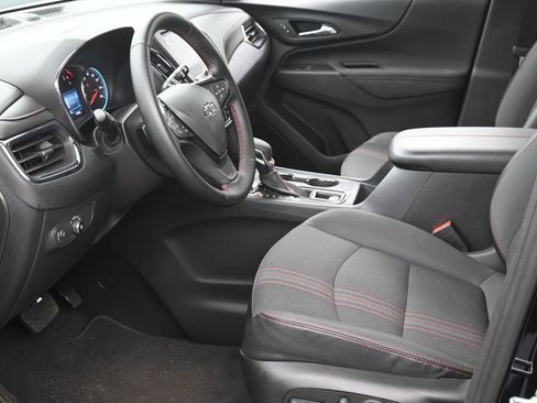 Used 2024 Chevrolet Equinox RS AWD/4WD image 10