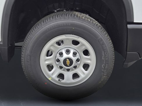 New 2026 Chevrolet Silverado 2500 W/T RWD image 10