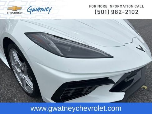Used 2025 Chevrolet Corvette Stingray Preferred Cpe w/ 2LT RWD image 13