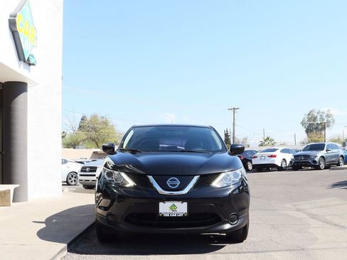 Used 2018 Nissan Rogue Sport S w/ S Appearance Package image 16