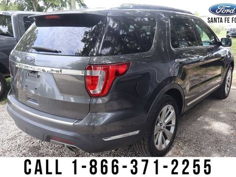 Used 2019 Ford Explorer Limited w/ Class III Trailer Tow Package FWD image 3