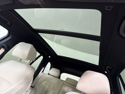 Used 2021 BMW X5 sDrive40i w/ M Sport Package RWD image 21