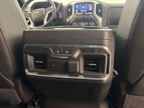 Used 2020 Chevrolet Silverado 2500 LTZ w/ LTZ Convenience Package AWD/4WD image 19