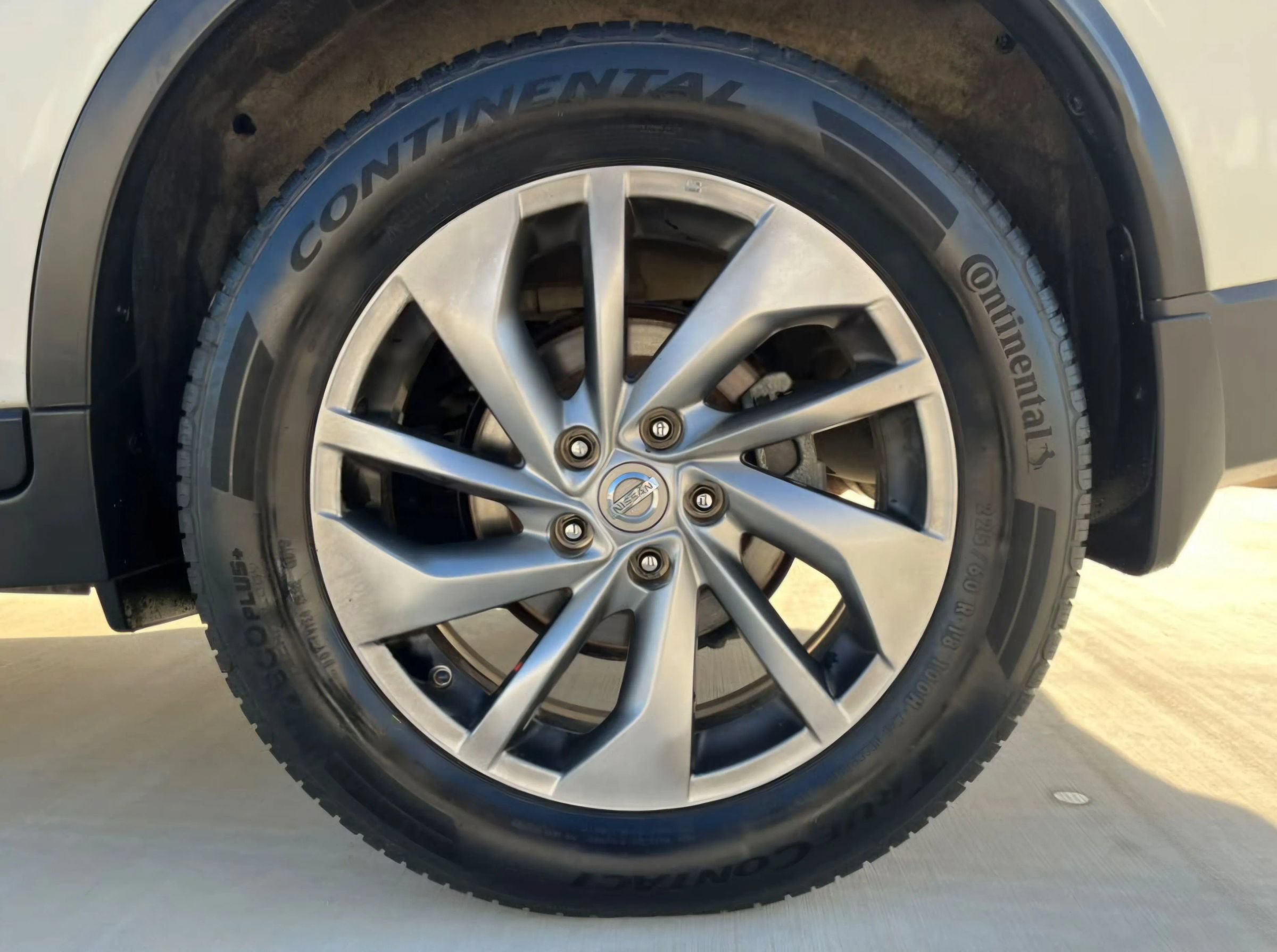 Used 2015 Nissan Rogue SL w/ SL Premium Package FWD image 50