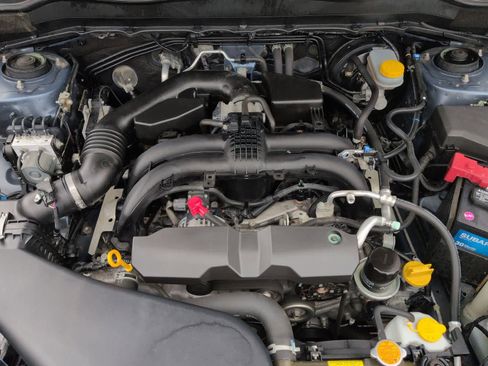 Used 2017 Subaru Forester 2.5i Limited image 15