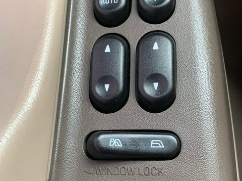 Used 2003 Ford F350 Lariat image 31