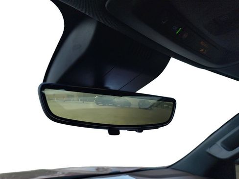 Used 2023 Chevrolet Suburban High Country image 29