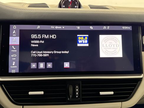 Used 2019 Porsche Cayenne S AWD/4WD image 24