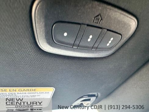 Used 2026 RAM 1500 Laramie AWD/4WD image 50