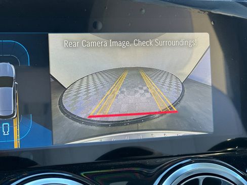 Certified 2025 Mercedes-Benz GLA 250 4MATIC image 22