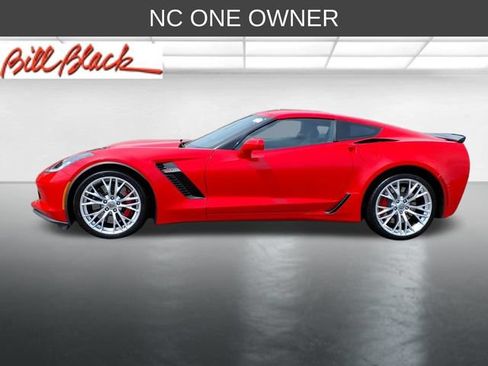 Used 2015 Chevrolet Corvette Z06 w/ 2LZ Preferred Equipment Group RWD image 2