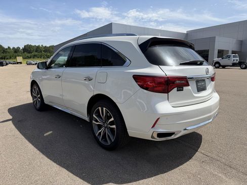 Used 2019 Acura MDX SH-AWD w/ Advance Package image 4