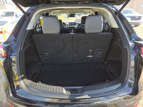 Used 2023 MAZDA CX-9 Touring image 16