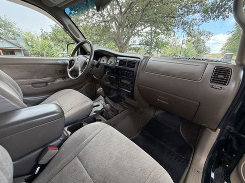 Used 2003 Toyota Tacoma 4x4 Xtracab V6 image 15