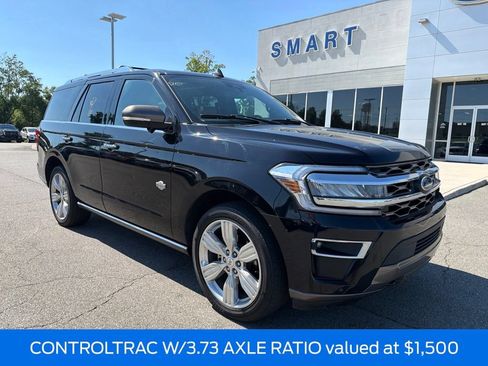 Used 2023 Ford Expedition King Ranch AWD/4WD image 3