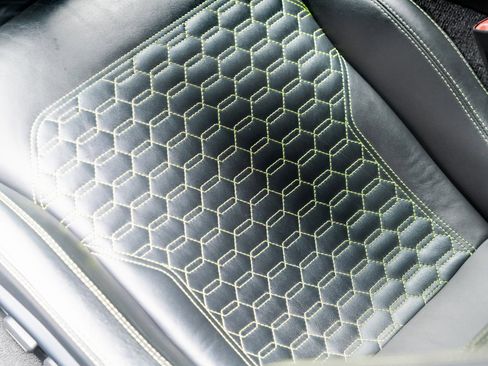 Used 2018 Lamborghini Huracan LP 580-2 image 53