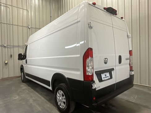 Used 2024 RAM ProMaster 2500 w/ Quick Order Package 22G SLT image 20