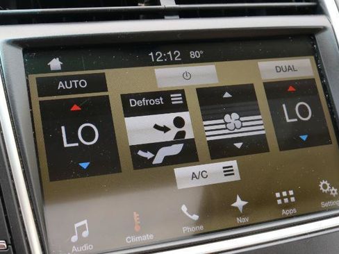 Used 2016 Lincoln MKX Reserve FWD image 10