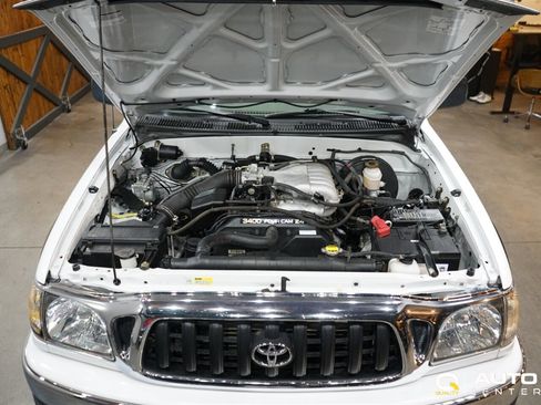 Used 2004 Toyota Tacoma 4x4 Xtracab V6 image 11