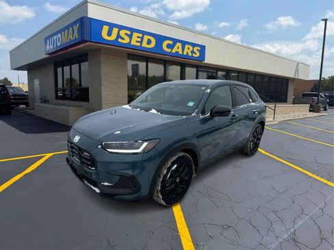 Used 2024 Honda HR-V Sport image 1